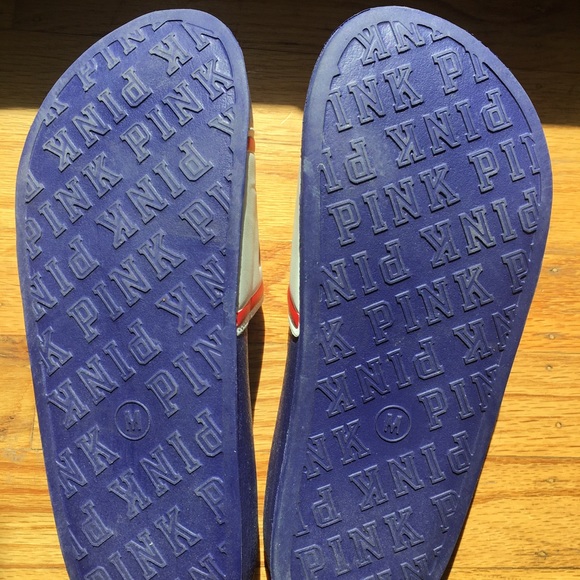 brand new size M vs PINK slides - Picture 4 of 4